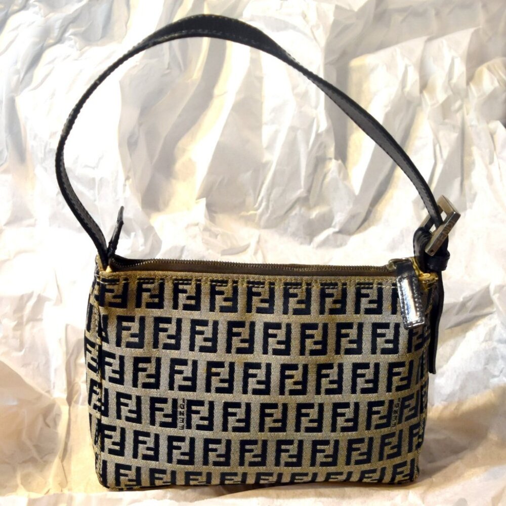 Vintage Fendi Zucca Canvas Leather Pochette Made in Italy - Picture 3 of 11